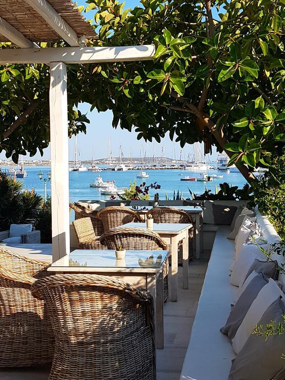 Artemis Hotel Antiparos Exterior photo